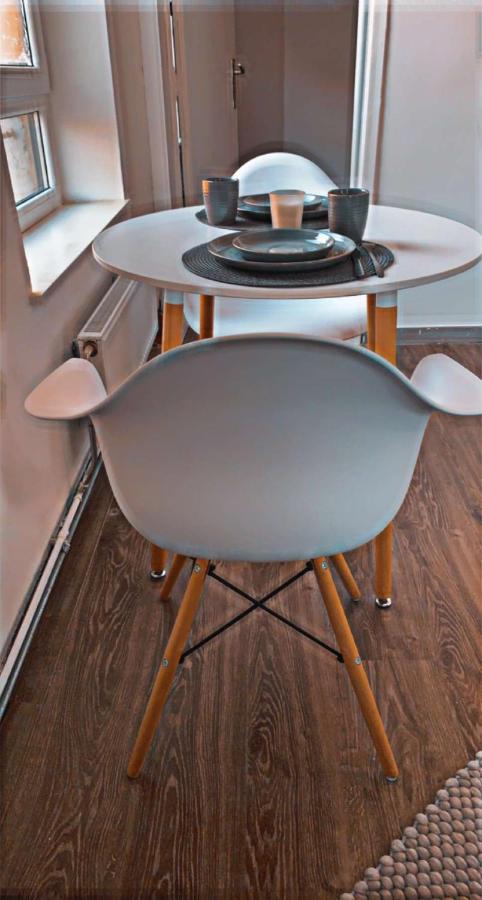 Appartement Cosy Et Chaleureux Avec Jacuzzi Seraing Esterno foto